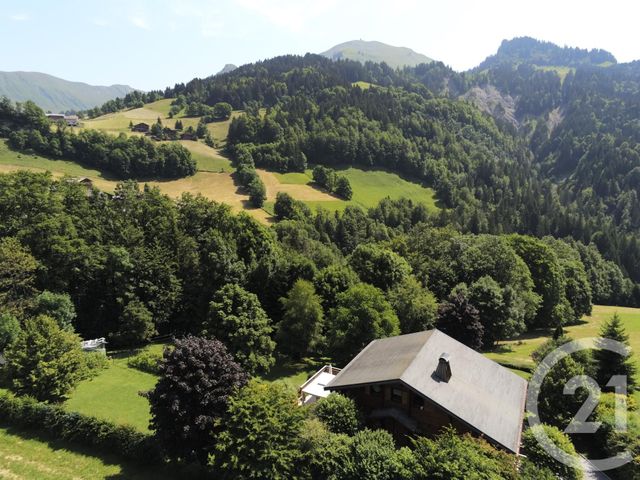 Afficher la photo en grand maison à vendre - 6 pièces - 252.0 m2 - LE GRAND BORNAND - 74 - RHONE-ALPES - Century 21 Aravis Immobilier