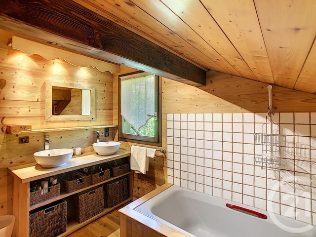 Afficher la photo en grand maison à vendre - 6 pièces - 252.0 m2 - LE GRAND BORNAND - 74 - RHONE-ALPES - Century 21 Aravis Immobilier